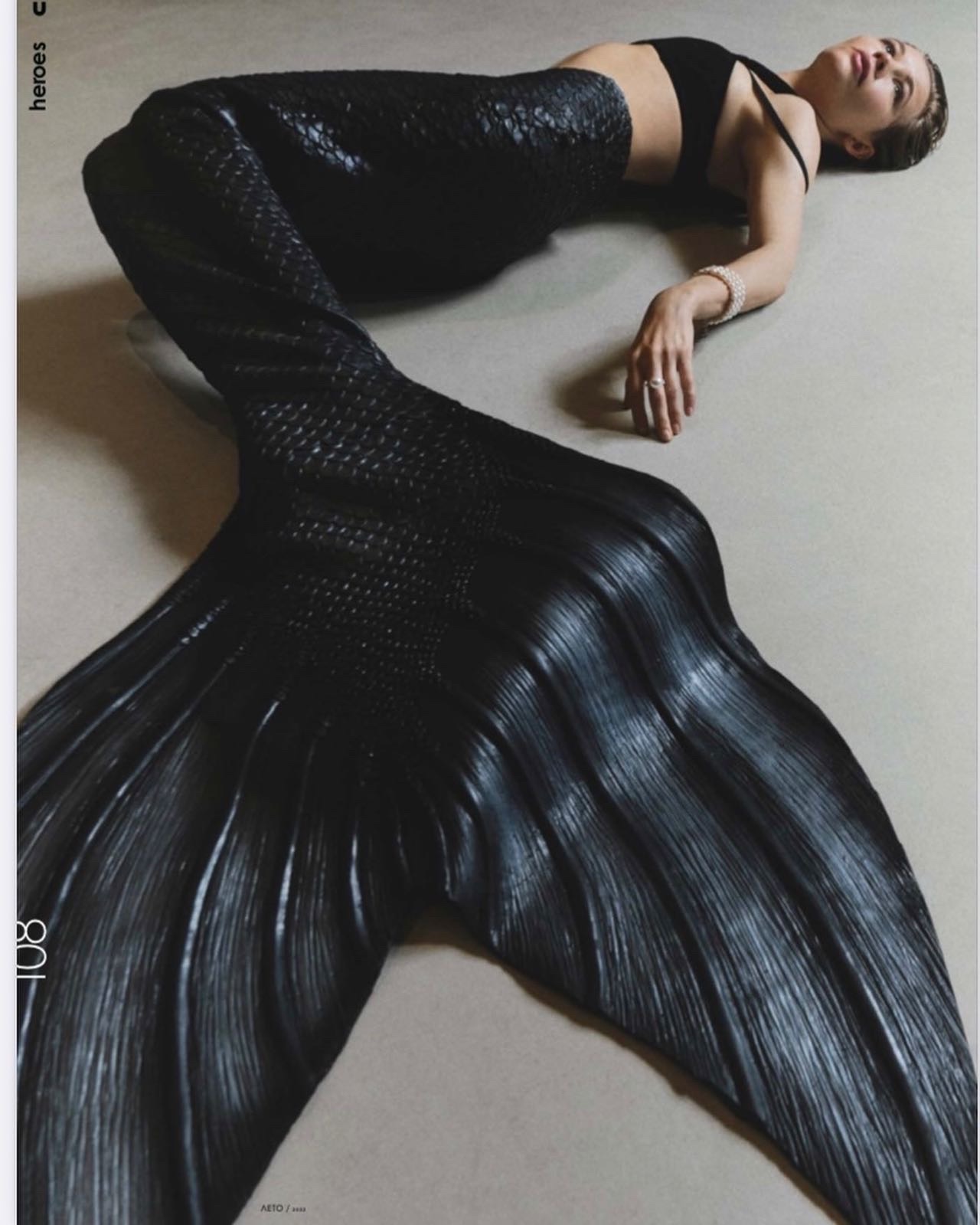Фото проекта SVETLANA USTINOVA U MAGAZINE 2022