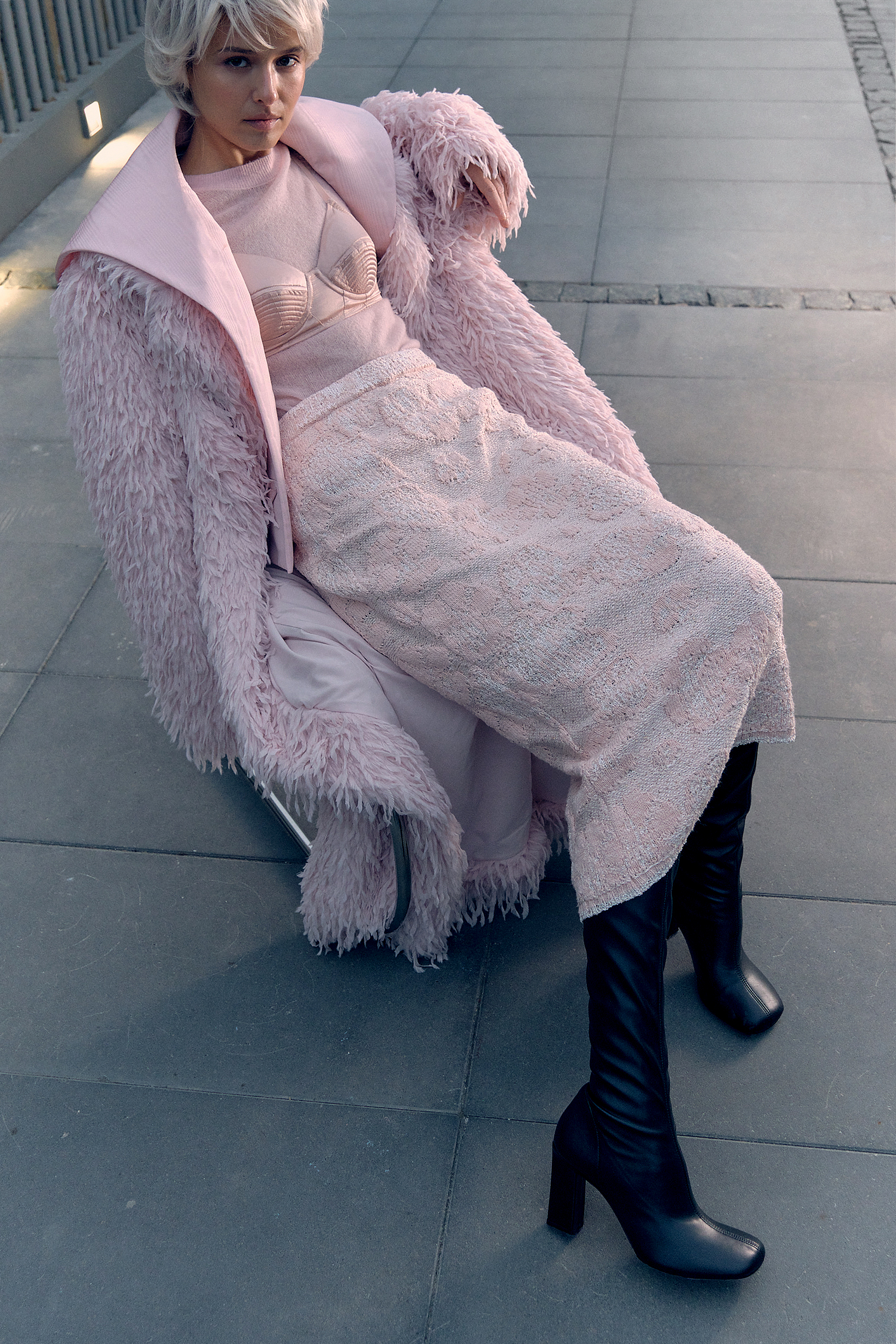 Фото проекта LUBOV AKSENOVA U MAGAZINE 2025